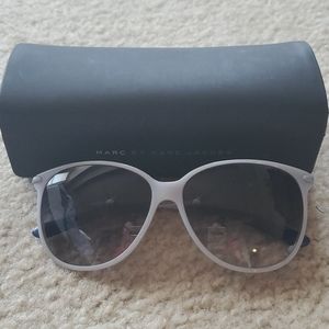 Marc by Marc Jacobs sunglasses 🕶